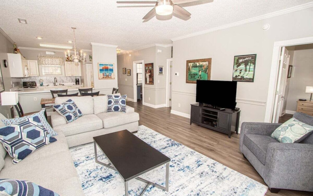 Magnolia Place 4709 U203
