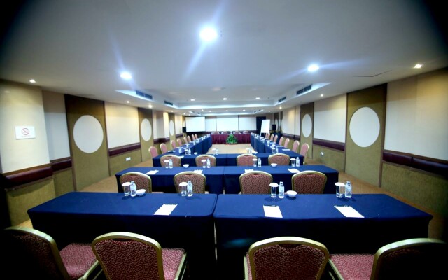 Pacific Palace Hotel