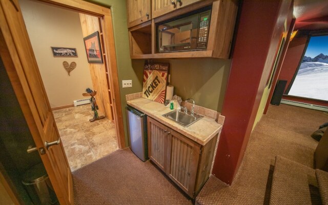 Grand Lodge at Keystone 633