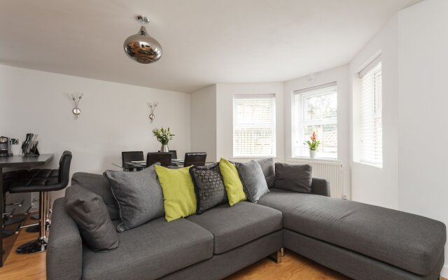 Stunning Contemporary Apartment