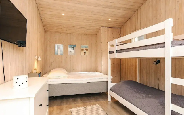 Sprawling Holiday Home in Løkken near Sea
