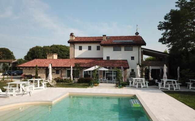 B&B La Corte Dei Vizi