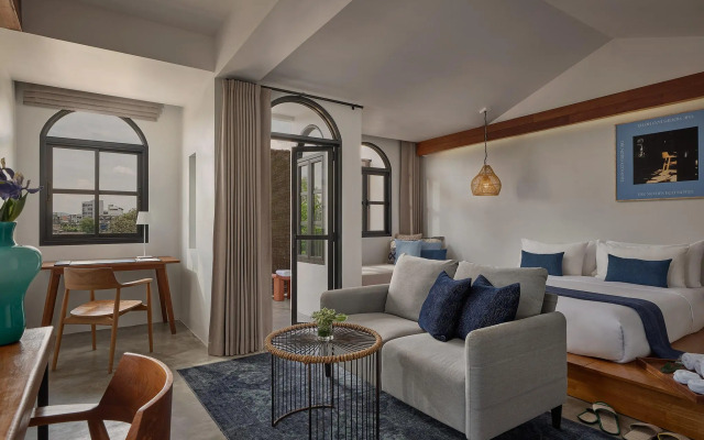 The Motifs Eco Hotel