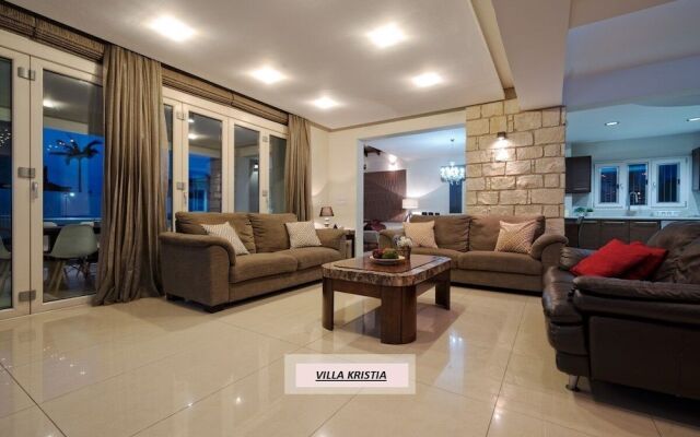 villa kristia