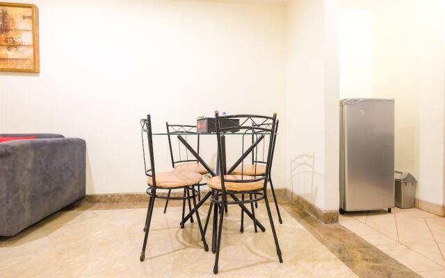 Exclusive Riverside Pluit Apartment