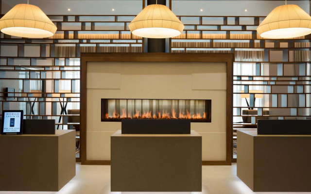 Buffalo Marriott at LECOM HARBORCENTER