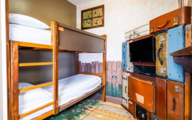 Chessington Hotel