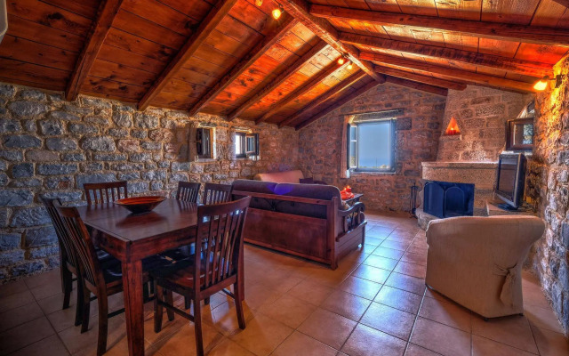 Achelatis Traditional Complex Holiday Homes