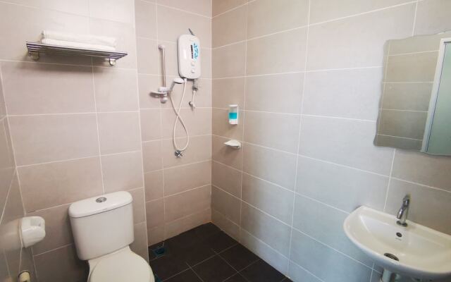 BM City Room and Apartment