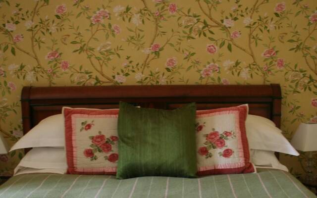 Yeoman's Acre Bed and Breakfast
