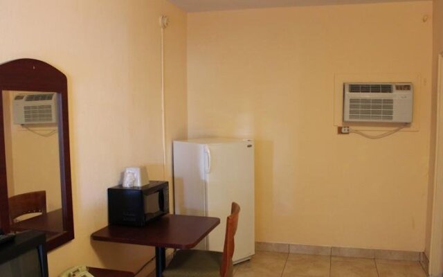 Budget Inn