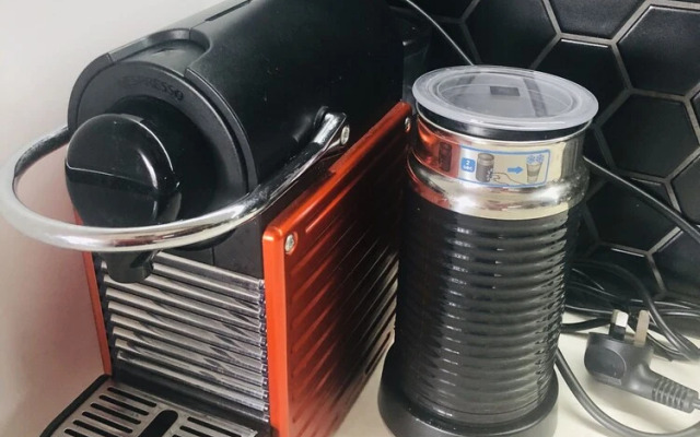 Stylish Home 15 mins from City & Airport