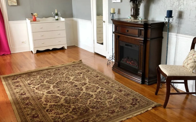 Holder House Rentals