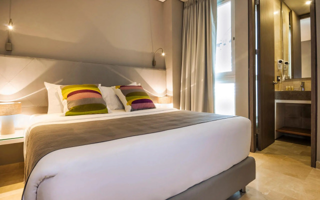 OZ Hotel