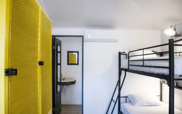 Tamarindo Surf Camps by Selina Surf Club - Hostel