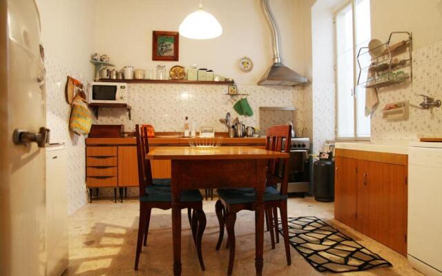 Teatro Greco Balcony Apartment