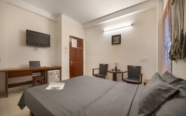 Rustic Hotel Danang