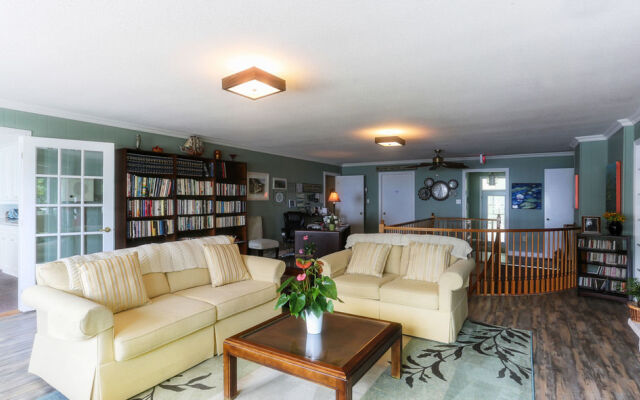 Brentwood on the beach