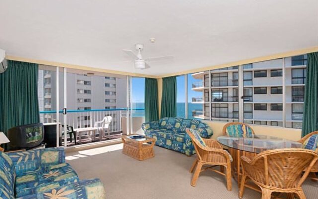 Quarterdeck Apartments
