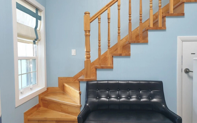 Gangneung Gyeongpo's Day Pension