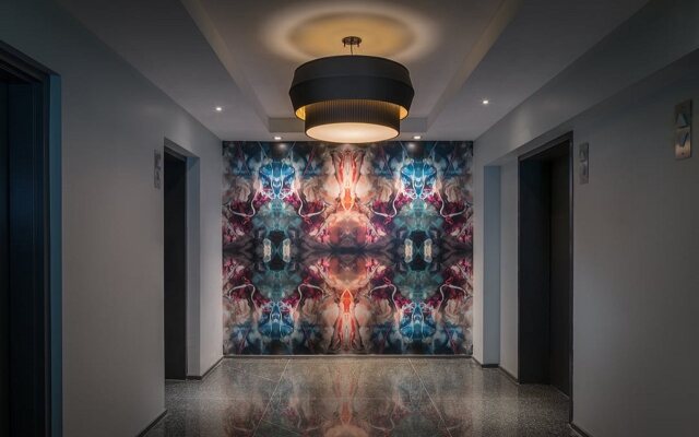 The Troubadour Hotel New Orleans