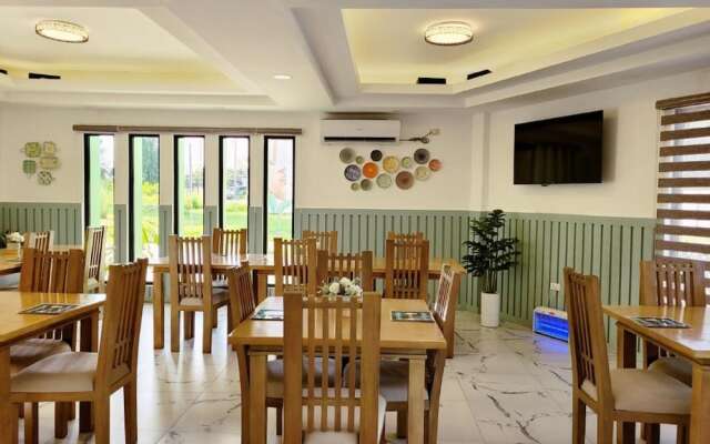 Casaroyal Hotel powered by Cocotel