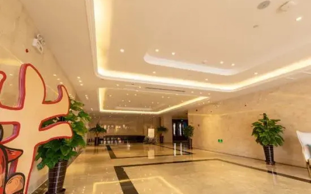 Harbin time coast hot springs business hotel