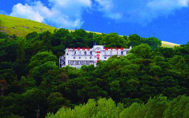 Longmynd Hotel