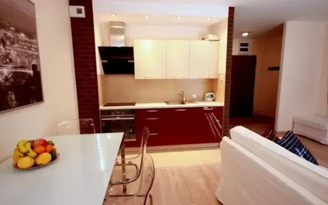 Marina Apartments