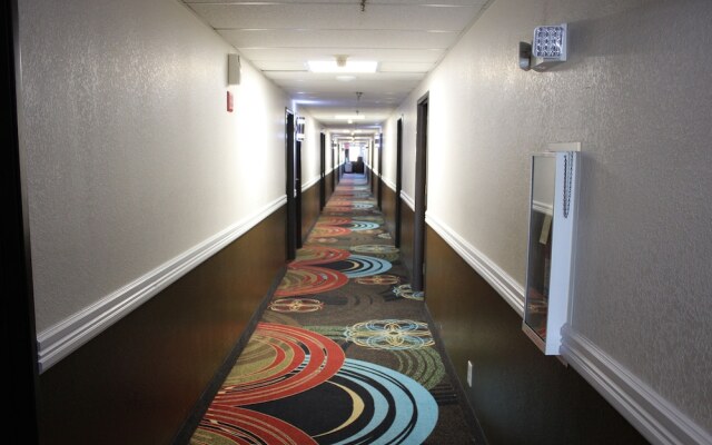 Super 8 Stillwater/St Paul