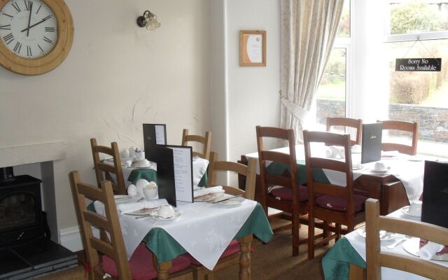 Invergarry Room Only Guest House