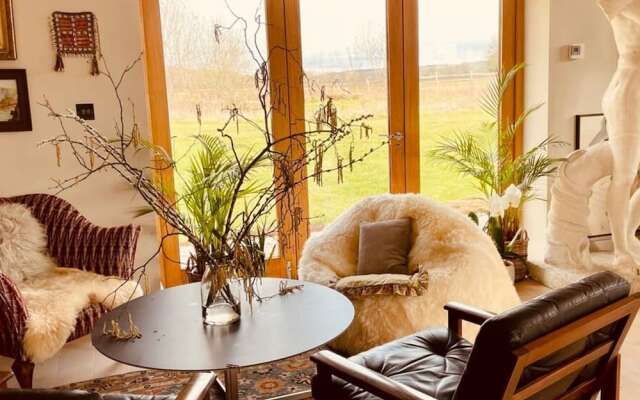 Luxury Countryside Haven for 10