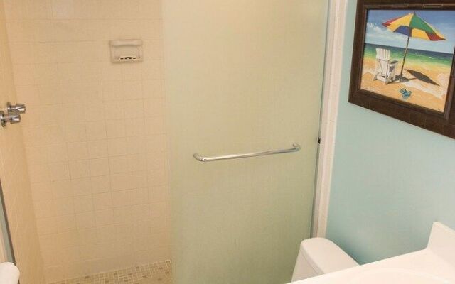 Win-San A-208 - 2 Br Condo