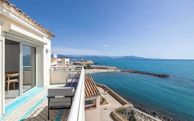 Sublime Appt - 2bd/4p - Terrace sea View - Antibes
