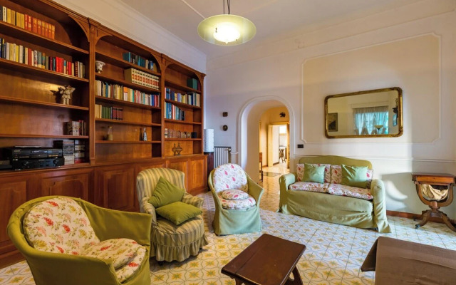 Villa Paola - Hidden Panoramic Garden and Terraces by Napoliapartments