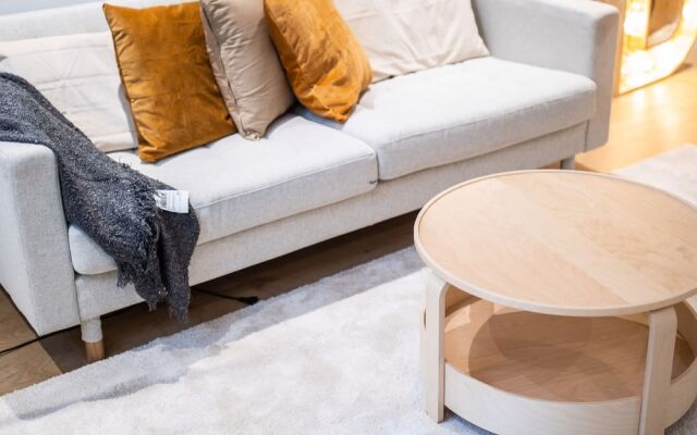 Souterrain 2BR Serviced Apartment