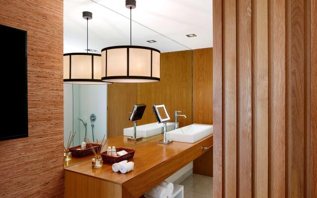 Victoria Golf Resort and Spa