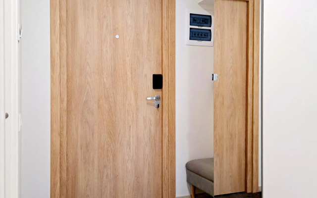 Апартаменты на улице Салова 61