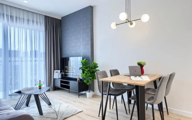 Towarowa Towers Residences