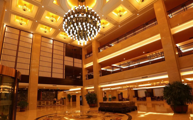 Lancui Lake Tian Mu Hot Spring Resort