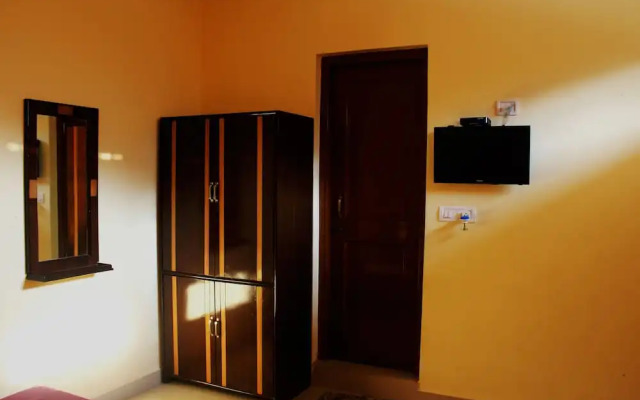 Hotel Anuj Regency