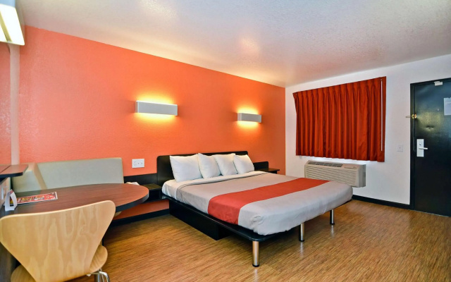 Motel 6 Fairfield, CA - Napa Valley