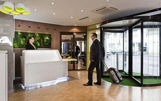 ibis Styles Paris Tolbiac Bibliotheque