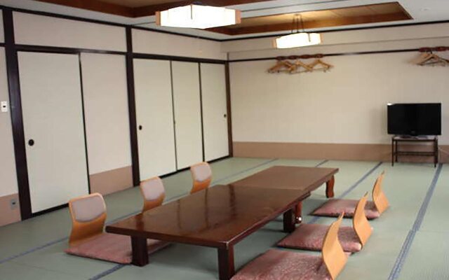 Okutone Onsen Hotel Sunbird