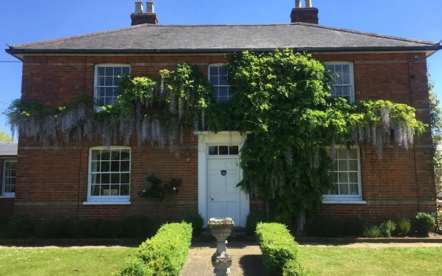 Waldegrave farm
