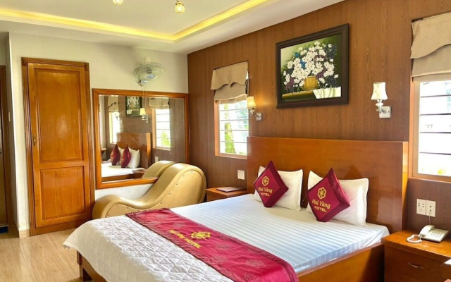 Mai Vang Hotel