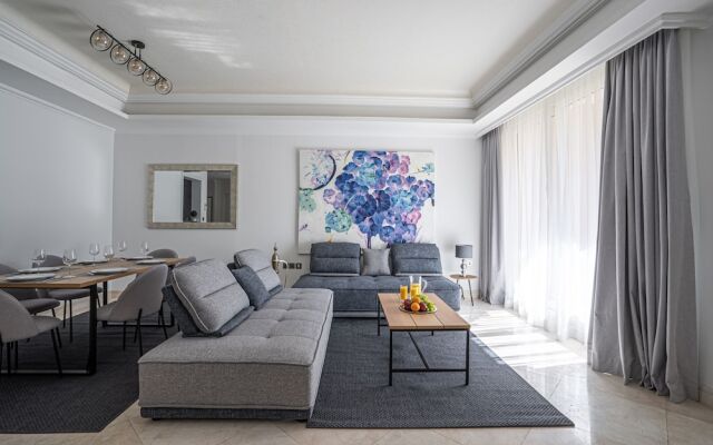 Hi Guests Vacation Homes Grandeur Residences Maurya