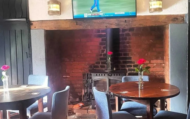 Sutton Staithe Hotel