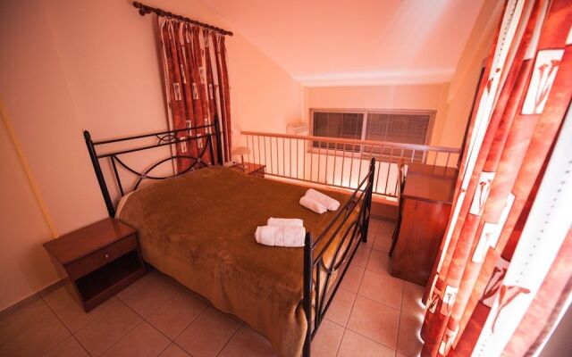 Nirrides Apts Sutdios