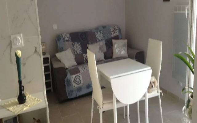 Charming Holiday Home in Dax With Garden